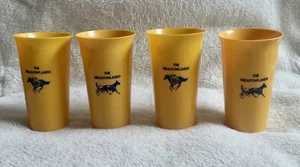 Meadowlands Horse Racing Glass Set Of 4 Glasses Yellow Plastic Vintage - Picture 1 of 9