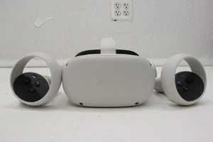 Meta Oculus Quest 2 64GB Advanced All-In-One VR Headset - White - Picture 1 of 14