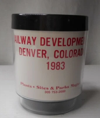 Taza de café/té de plástico American Railway Development Association Denver, CO 1983 Foto 1 de 4