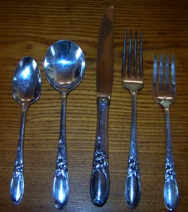 47pc Community Plate White Orchid Silverware Knives/Spoons/Forks/Serving Pieces - Picture 1 of 6