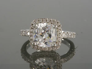 Vintage Pt950 Platin natürlicher weißer Zirkon Halo Pave Verlobungsring - Bild 1 von 5