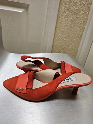 Clarks Orange Slingback Suede Kitten Heels. UK SIZE 3.5 D - Image 1 of 4