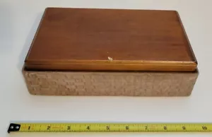 Gemelli decorativi in camoscio, legno e sughero contenitore ricordo 9,5"x5,75"x2,25" - Foto 1 di 12