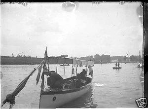 Portrait hommes sur bateau fleuve - négatif photo verre plaque - deb. XXe s. - Picture 1 of 1