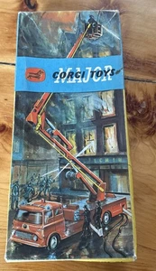 Corgi Major Toys Simon Snorkel Fire Engine Diecast With Original Box VGC - Picture 1 of 5
