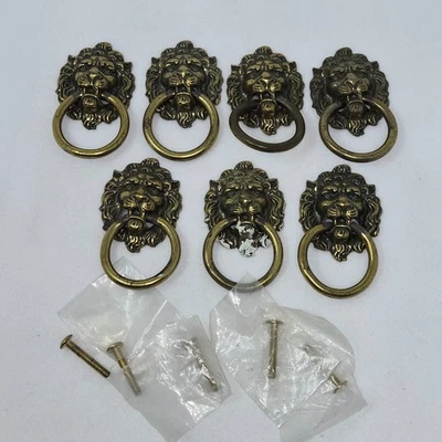 JUEGO DE 7 MANIJAS DE ANILLO DE CAJÓN DE GABINETE CABEZA DE LEÓN LATÓN VINTAGE PUULLS KBC H377 Foto 1 de 4