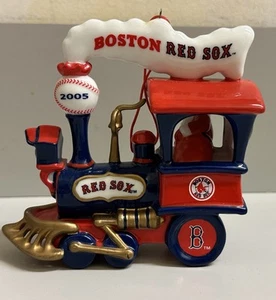 Boston Red Sox Danbury 2005 como nuevo Holiday Express adorno de Navidad - Imagen 1 de 9