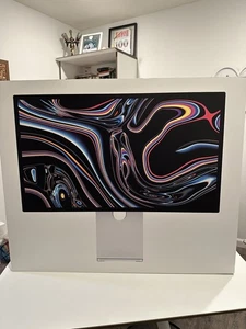 Apple mac studio m1 Ultra 64gb 2tb + Studio Display + Keyboard + Trackpack - Picture 1 of 13