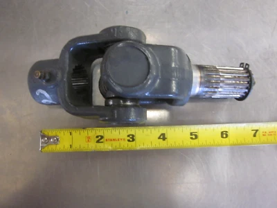 Kubota G1800 Diesel Tractor Axle Universal Shaft Joint 66111-46220 - Image 1 of 4