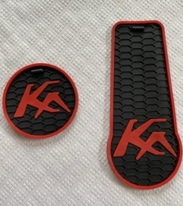 FORD KA (2008 - 2016) 2 PIEZAS INTERIOR PORTAVASOS JUEGO - SOLO ROJO - Imagen 1 de 4