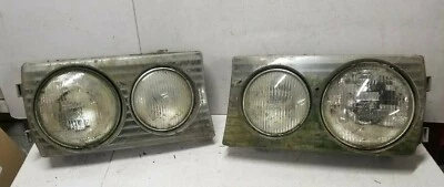 1979 Mercedes-Benz Mercedes 240D Left And Right Headlight Assembly Pair  Foto 1 de 4