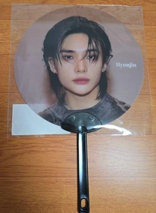 Stray Kids Hyunjin Your Hero Season’s Greetings 2025 Museum Clear Image Picket - Picture 1 of 7