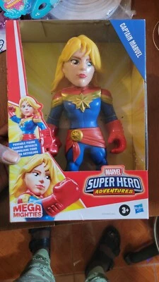 Figura de acción Hasbro Captain Marvel Superhero Adventures Mega Mighties 10" AV2 Foto 1 de 4