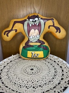 Tazmanian Devil Vinyl Plush Toy - Looney Tunes -1995 Vintage -window suction cup - Picture 1 of 12