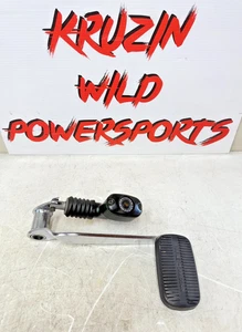 2003 HARLEY ELECTRA GLIDE Rear Brake Pedal & Master Cylinder - Picture 1 of 12