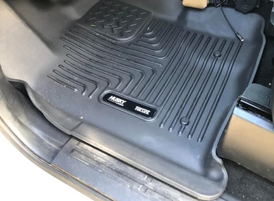 Alfombrillas de revestimiento de piso delantero Husky Liner X-Act Contour para camioneta Ford Ranger 19-2023 Foto 1 de 4