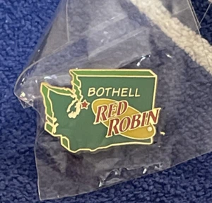 Prendedor de solapa Red Robin Restaurant Burger BOTHELL WASHINGTON mapa estatal contorno raro - Imagen 1 de 1