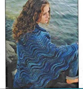 BEAUTIFUL LACE SHOALWATER SHAWL to KNIT in 4 DIFFERENT WEIGHT YARNS FIBER TRENDS - Picture 1 of 1