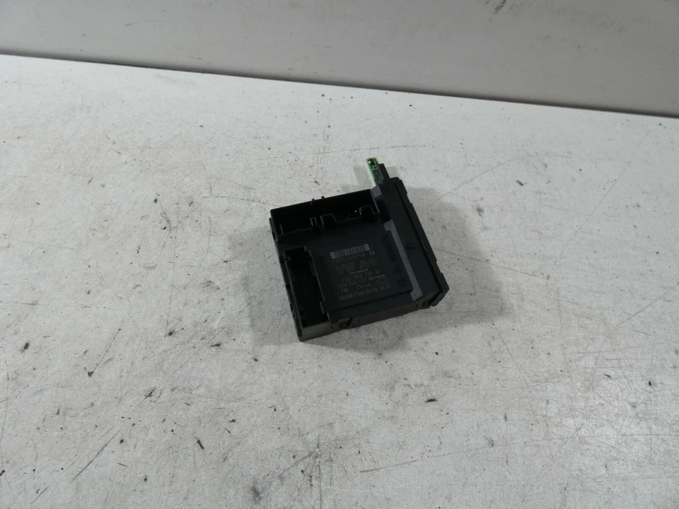 Centralina porta anteriore destra VW Golf V 5 anno 2008 Variant 1K0959792N - Immagine 1 di 1