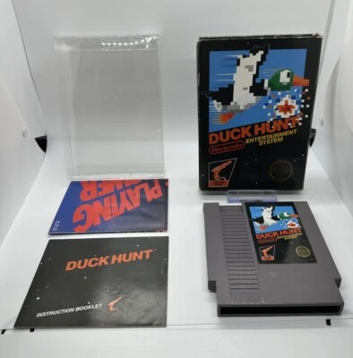 Duck Hunt Nintendo NES CIB 5 Screw Cartridge Hangtab Box Complete 1985 - Image 1 of 4