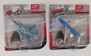 2, 2012 Maisto Tail Winds Series I Die-cast F-22, Boeing 777-200 Speed Gear Rare - Picture 1 of 3