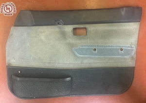 Mazda 626 CB sedán 1978-1982 puerta delantera derecha panel embellecedor revestimiento azul - Imagen 1 de 5
