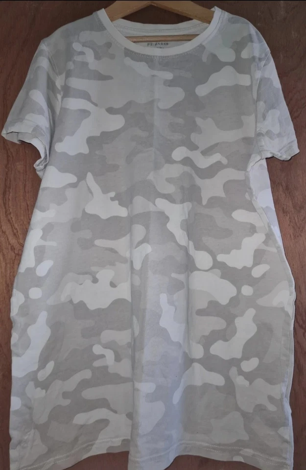 Boys Aged 13-14 Years Grey Camouflage T-shirt - Image 1 of 1