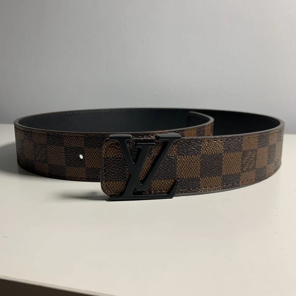 Cinturón de cuero marrón a cuadros Louis Vuitton para hombre - talla 42 1055 mm (usado) Foto 1 de 4