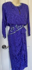 A.J. Bari Vintage Silk Beaded Long Sleeves Dress Sz 4~ Rare & Timeless - Picture 1 of 12