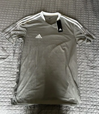 Camiseta de fútbol para hombre Adida Tiro gris Climalite talla mediana manga corta cuello en V nueva con etiquetas Foto 1 de 4
