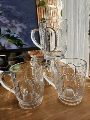 4 tazas vintage de vidrio con corte de abanico de diamante base Starburst  Foto 1 de 4