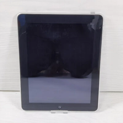 (Spares / Repairs ) Apple iPad 1st Gen (A1219) 9.7" 16GB - Black / Silver - Image 1 of 4