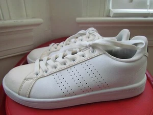 ADIDAS CLOUDFOAM LEATHER WOMEN'S WALKING SHOES SIZE 7.5 - Picture 1 of 6