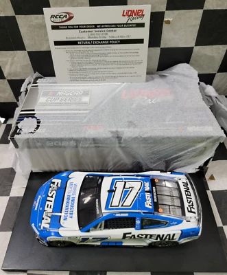 Chris Buecher #17 FASTENAL 2025 Mustang Con FOIL Scala 1:24 C172523FASCH - Immagine 1 di 4
