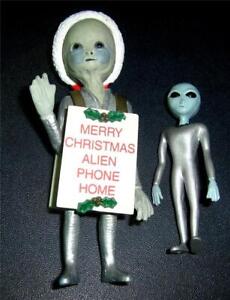 2 1998 SHADOWBOX Neonate ALIEN CHRISTMAS FIGURE 3 3/4" & 2.5" Grey alien