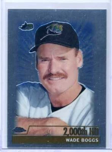 Wade Boggs 2000 Topps Cromo MOMENTOS MÁGICOS #239- 2000º HIT - Imagen 1 de 1