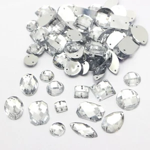 500 botones de costura acrílica con respaldo plano de color transparente formas surtidas para coser - Imagen 1 de 6