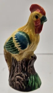 Pollo gallo tropical colorido miniatura cerámica pintada a mano vintage de Japón - Imagen 1 de 6