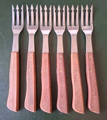 6 x Albacete Cuchilleria Peralta Forks Stainless Steel & Wooden Handles - Image 1 of 4