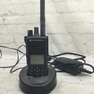 Motorola MOTOTRBO XPR7550e UHF Radio AAH56RDN9WA1AN - Picture 1 of 8