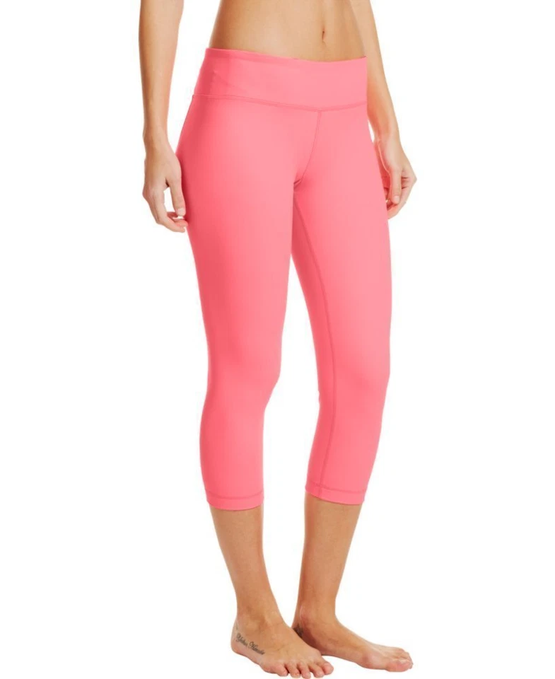 * Under Armour Women's UA StudioLux Denim 20" Capri; Brilliance Pink; SIZE Large - Image 1 of 1