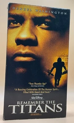 Remember the Titans VHS 2001 Denzel Washington  *Buy 2 Get 1 Free* - Image 1 of 3