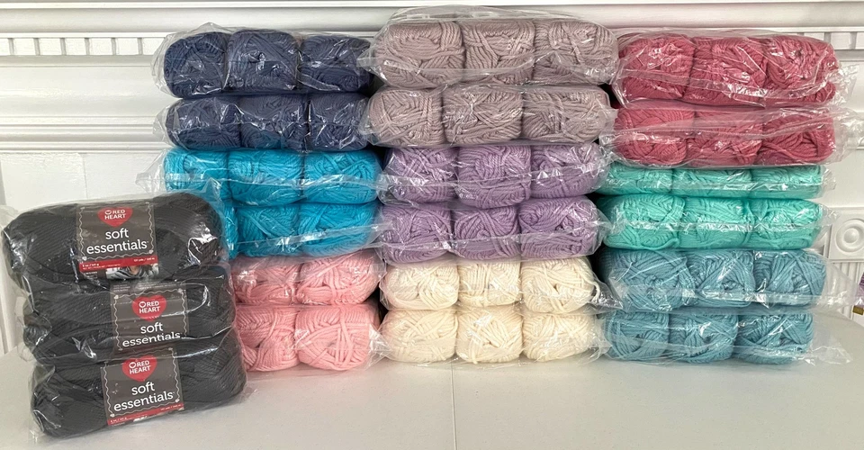 3 Skeins Red Heart Soft Essentials 实心纱线 5 件笨重厚重已停产 Assotd — 第 1/1 张图片
