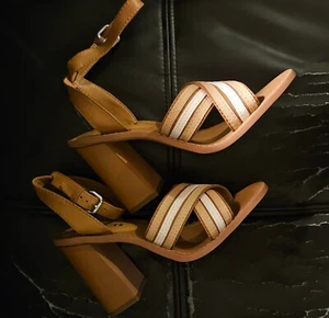 Women's COACH Lennon Leather Sandal With Chunky Heel Size 9 NIB - Picture 1 of 9