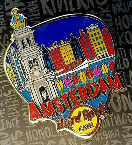 AMSTERDAM GREETINGS FROM DUTCH CANAL HOUSES GUITAR PICK SERIE Hard Rock Cafe PIN - Picture 1 of 1