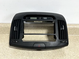 Hyundai Elantra 2007 2010 tablero radio bisel con moldura de ventilación negro OEM - Imagen 1 de 5