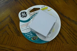 GE Telephone 6-WIRE Surface Mount Jack White 86548 - Picture 1 of 3