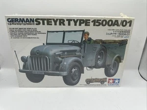 Escala 1/35 Tamiya Alemán Steyr Tipo 1500A/01 + 2 Figuras Kit Modelo Sin Construir Nuevo - Imagen 1 de 11