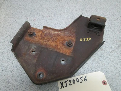 87-00 CHEROKEE 2.5 MANUAL AX-5 TRANSMISSION MOUNT BRACKET w/EXHAUST HANGER XJ - Image 1 of 4