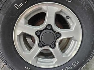 2002 - 2004 CHEVY GEO TRACKER WHEEL 15X6 *A GRADE* 5 SPOKE ALUMINUM OEM 91176718 - Picture 1 of 1